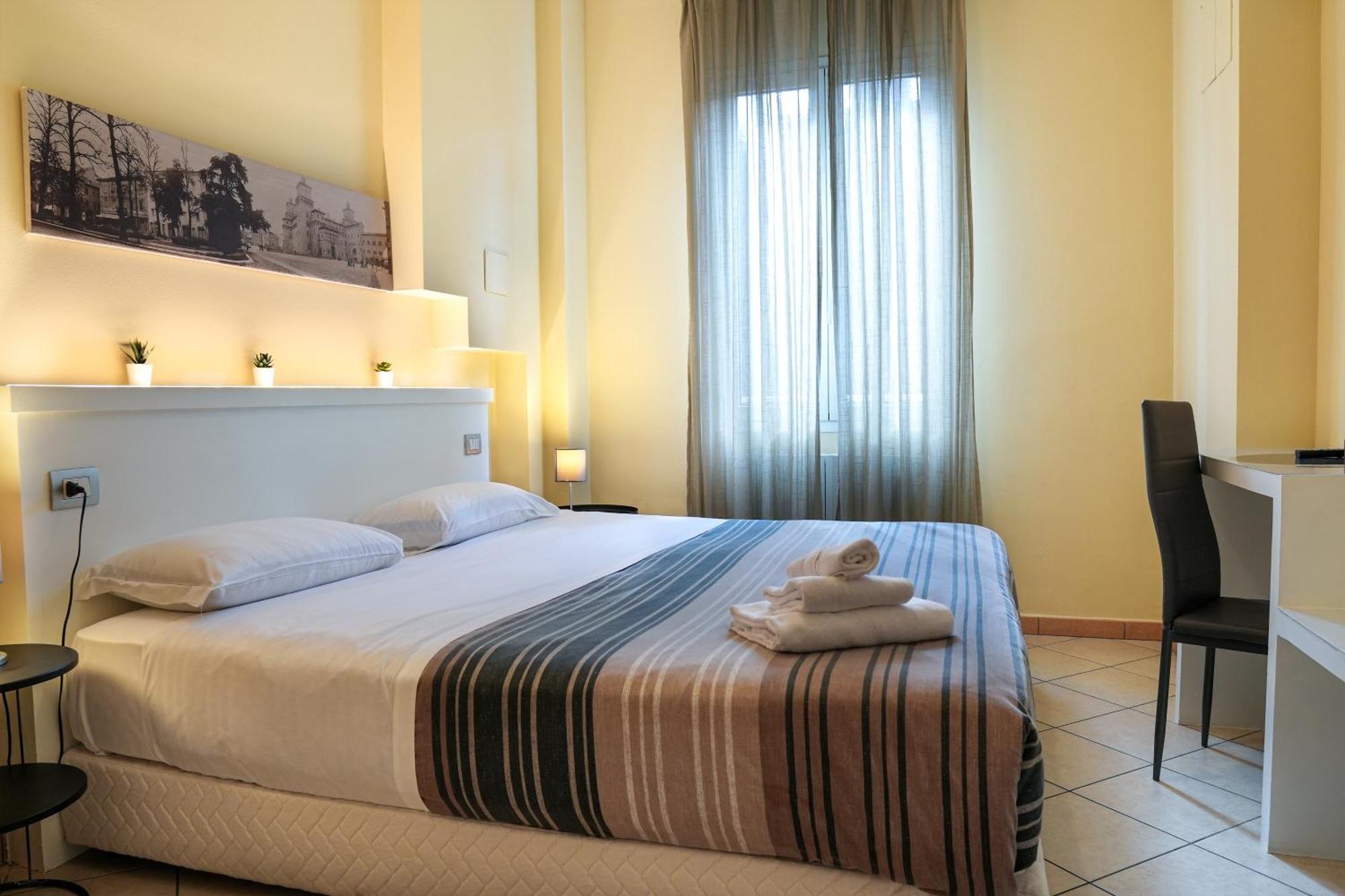 Smart Hotel Ferrara Exterior foto